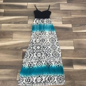 Elegant Black and Teal Maxi Dress